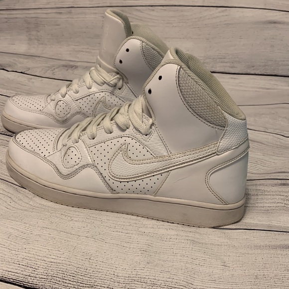 Nike Force Hightops - Picture 4 of 8